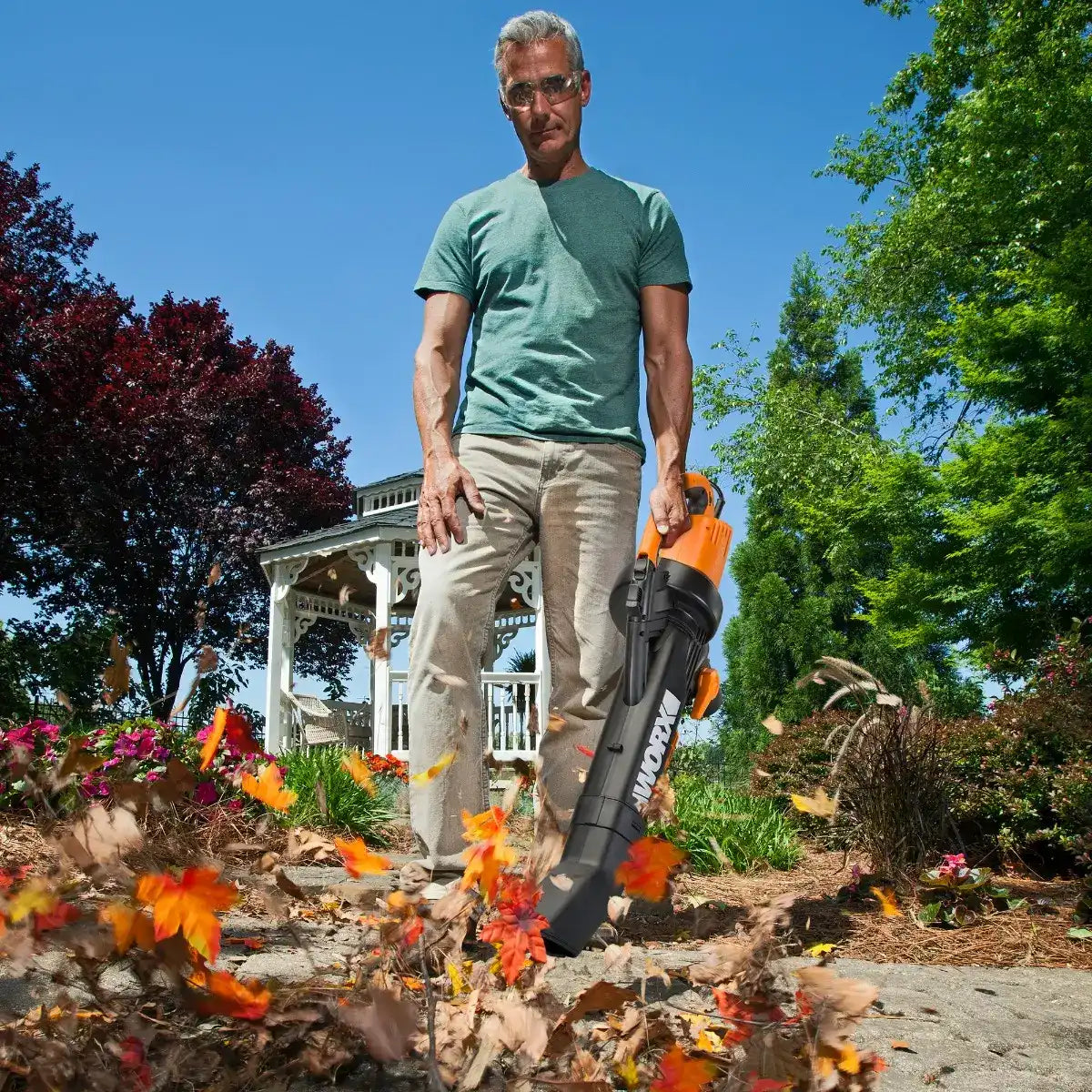 12 Amp 350 CFM 210 MPH leaf blower /mulcher / vacuum