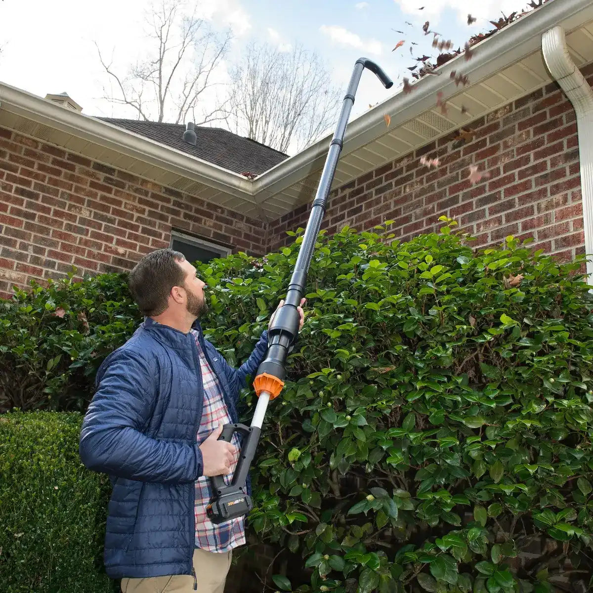 20V Brushless LEAFJET Cordless LeafJet leaf blower with Gutterpro Attachment (Discontinued)